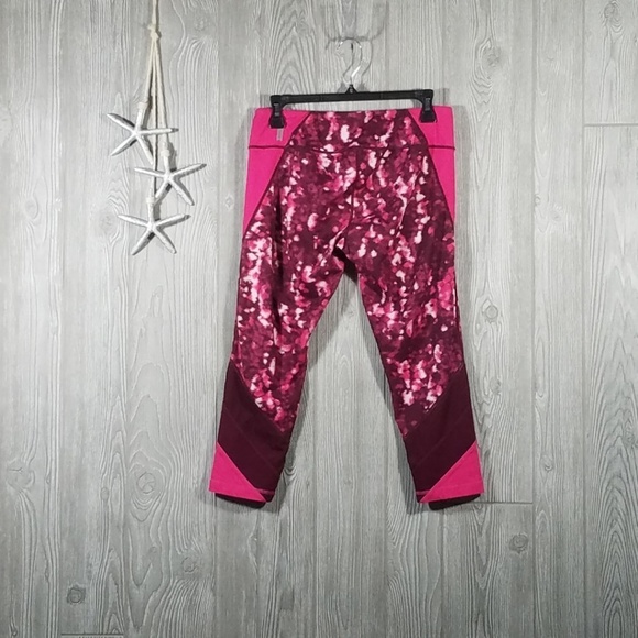 ZELLA Cropped Capri Yoga Pants Leggings Pink Size Medium - Picture 2 of 8